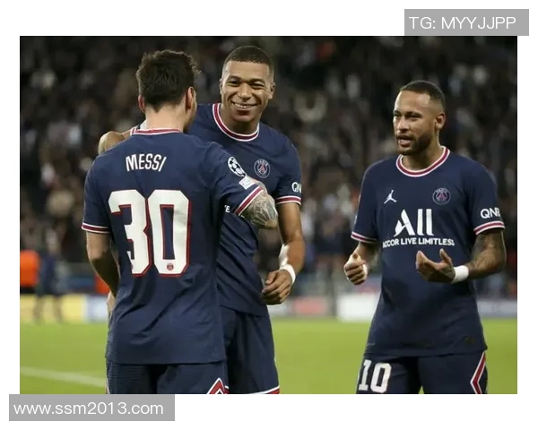 战术深度解读姆巴佩如何凭借速度与决策全面掌控比赛节奏与场上主动权 战术深度解读姆巴佩如何凭借速度与决策全面掌控比赛节奏与场上主动权